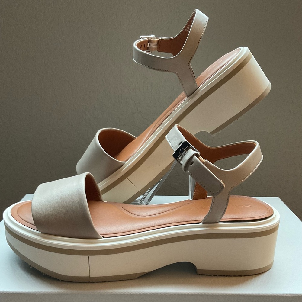 NWOT Robert Clergerie Platform Sandals